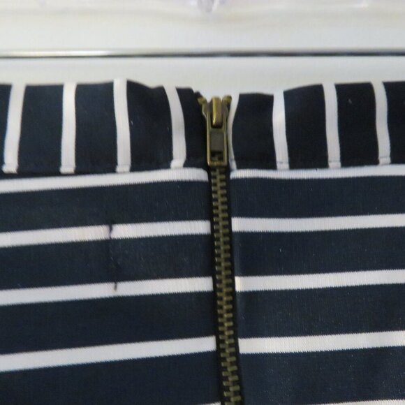 HEIDI MERRICK Kubo Navy White Striped Pencil Skirt Coastal Preppy - Size S - Picture 12 of 14